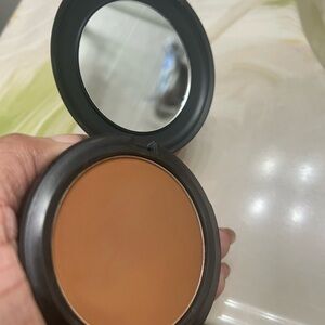 “Reasonable Offers Accepted* “MAC” Cosmetics NW50 Compact In Beautiful WarmBrown